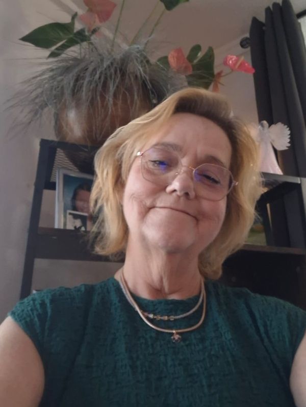 gina buurtbankje eenzaamheid