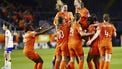 BREDA - Speelsters van Nederland vieren de 1-0 van Renee van Asten tijdens de WK-kwalificatiewedstrijd tussen Nederland (v) en Frankrijk (v) in Rat Verlegh Stadion in Breda, Nederland. SEM VAN DER WAL / ANP