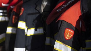HOOFDDORP - Detail van de brandweer op de brandweer kazerne in Hoofddorp. ANP EVERT ELZINGA