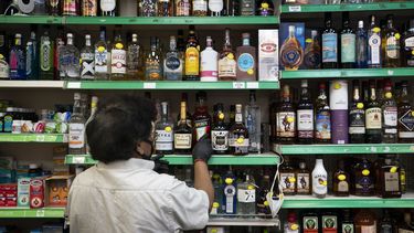 Thailand verbiedt alcohol bij nieuwjaarsviering uit angst voor corona
