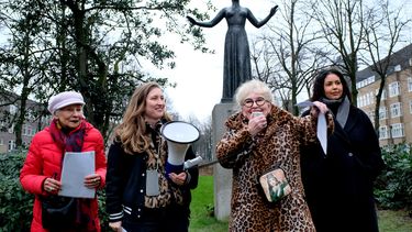 Dolle Mina's terug op straat: 'We moeten weer van ons laten horen'