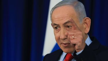 epa12834131 Israeli Prime Minister Benjamin Netanyahu speaks during a press conference in Jerusalem, 19 March 2026, amid the US-Israel conflict with Iran.  EPA/RONEN ZVULUN / POOL