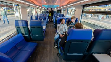 NS past regels aan: straks mogen tassen niet langer een stoel bezet houden in de trein