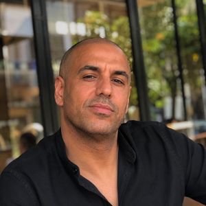 Nadir Amrani