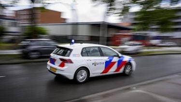 ILLUSTRATIEF - Een politieauto. ANP EMIEL MUIJDERMAN