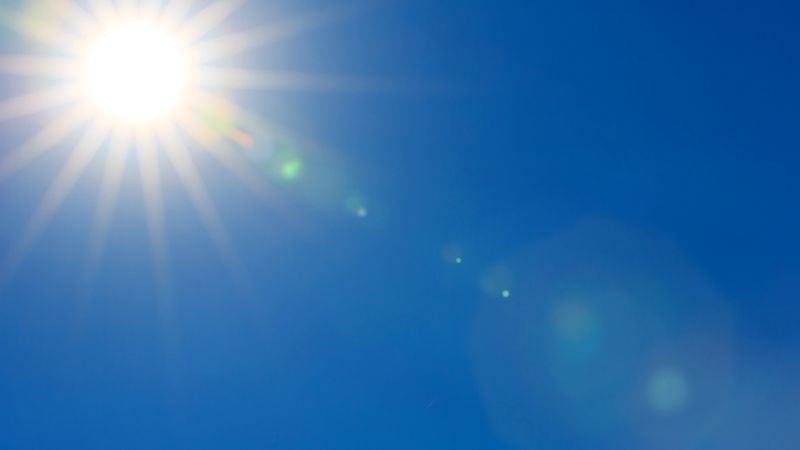 foto van een stralende zon