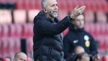 DEVENTER - FC Groningen assistent trainer Adrie Poldervaart tijdens de Nederlandse eredivisie wedstrijd tussen Go Ahead Eagles en FC Groningen in De Adelaarshorst op 21 November 2021 in Deventer, Nederland. ANP JEROEN PUTMANS
