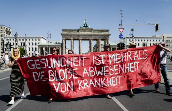 Protest tegen de coronamaatregelen in Berlijn