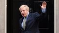 Corona-adviseur Boris Johnson opgestapt na ontvangen van geliefde 