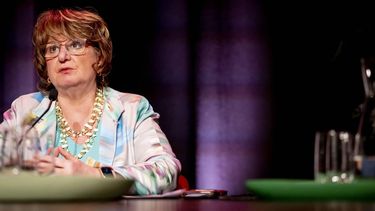 ROTTERDAM - Mariette Hamer tijdens een gesprek in de Doelen. De regeringscommissaris grensoverschrijdend gedrag spreekt met een groep cultuurmakers over het openbreken van het maatschappelijk gesprek over seksueel overschrijdend gedrag. ANP ROBIN UTRECHT