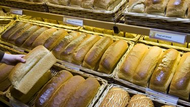 Mensen die hun broodkapje netjes opeten, verspillen ook minder ander voedsel, blijkt uit onderzoek van het Voedingscentrum