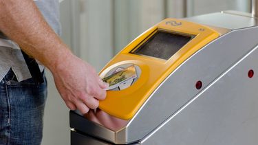 Zo kwamen fraudeurs weg met maandenlang gratis reizen in het OV