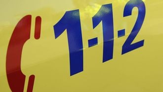 LEIDEN - MODEL RELEASED - Het logo van 112 op een ambulance. ANP  LEX VAN LIESHOUT