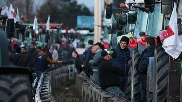 Farmers with tractors take part in a protest blocking the A35 highway against a number of issues affecting their sector, including taxation and falling incomes, in Strasbourg,  eastern France, on January 24, 2024. 
Frederick FLORIN / AFP