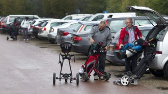 Als je in één van deze vijf auto’s rijdt, ben je vast een 65-plusser
