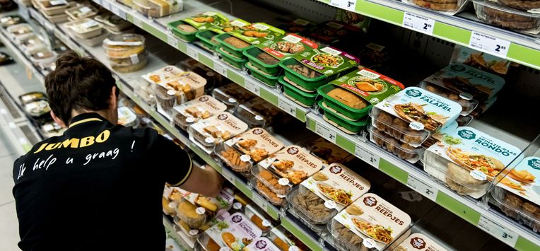 Supermarktpersoneel belt vakbond massaal met klachten