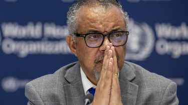 epa11768895 Tedros Adhanom Ghebreyesus, Director General of the World Health Organization (WHO), talks to the media during a press conference organized by the Geneva Association of United Nations Correspondents (ACANU), at the World Health Organization (WHO) headquarters in Geneva, Switzerland, 10 December 2024.  EPA/SALVATORE DI NOLFI