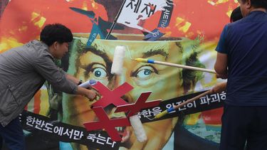 N-Korea: ‘Oude gek’ Trump misbruikt dood van student