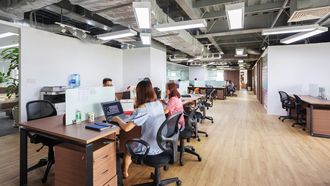open werkplek kantoor pestgedrag