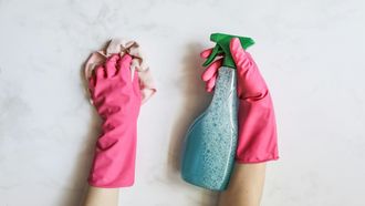 Honderden kinderen belanden jaarlijks onnodig in het ziekenhuis door schoonmaakmiddelen