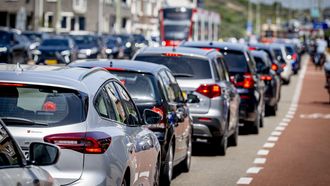 file staan wegafsluitingen steeds langer omrijden