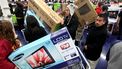 Black Friday, tegenbeweging Meerderheid Nederlanders blijft thuis tijdens Black Friday