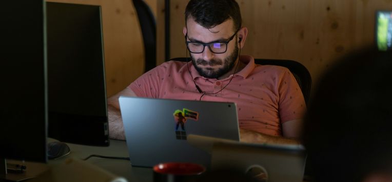 afpersing, masturbatiefilmpjes, criminelen, oplichting, fraude