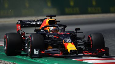 Formule 1 Kwalificatie Gp Spanje Hamilton Pakt Pole Verstappen 3de