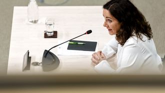 Femke Halsema corona avondklok