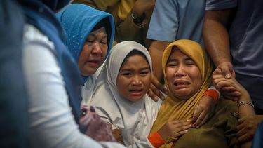 Vliegtuig met 189 inzittenden neergestort in Javazee