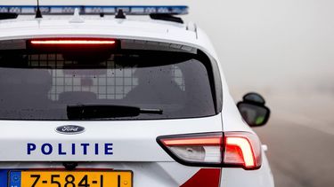 LELYSTAD - De Ford Kuga tijdens de presentatie van nieuwe politieauto's op een trainingscircuit in Lelystad. ANP JEFFREY GROENEWEG