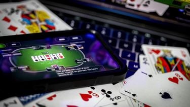 Consumenten willen harde rem op gokreclame volgens Consumentenbond, maar kan dat ook?