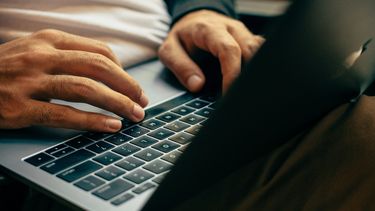 mails, incassobureau, deurwaarder, oplichting, online oplichting, criminaliteit