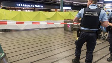 Twee jihadverdachten opgepakt op Schiphol