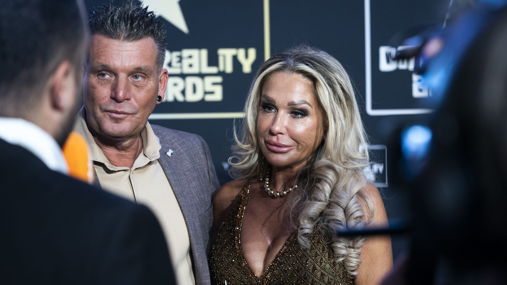 Politie arresteert Bij Ons Op Het Kamp-Gijs en nog vier mannen