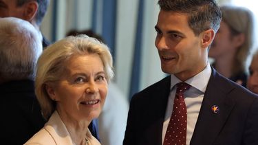 European Commission President Ursula von der Leyen (L) and Dutch Prime Minister Rob Jetten (R) speak ahead of the EU-Western Balkans Summit at Porto Montenegro in Tivat on June 5, 2026. The summit brings together leaders from EU member states and the six Western Balkans partners to discuss enlargement and gradual integration into the EU single market.
Ludovic MARIN / AFP