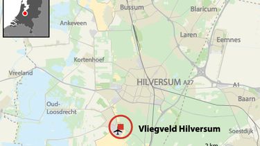 Vliegtuigje stort neer in Hilversum