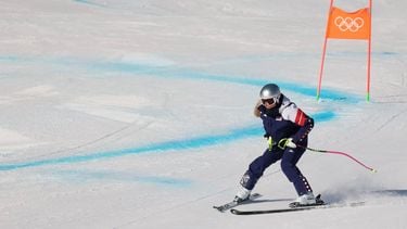 epa12715422 Lindsey Vonn of USA warms up ahead of the Women's Downhill of the Alpine Skiing competition, at the Milano Cortina 2026 Winter Olympic, Tofane ski centre in Cortina d'Ampezzo, Italy, 08 February 2026.  EPA/ANDREA SOLERO