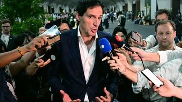 The European Commissioner for Climate, Net Zero and Clean Growth, Wopke Hoekstra (C) speaks with the media after a plenary session during the COP30 UN Climate Change Conference in Belem, Para state, Brazil on November 21, 2025. Colombia said Friday that the UN climate talks 
