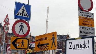 Twintig procent verkeersborden overbodig in Nederland