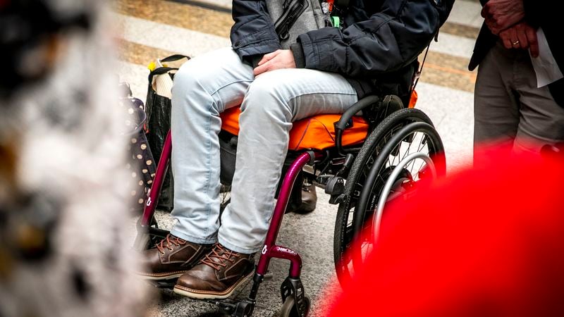 Onderzoekers waarschuwen: deze vijf vroege symptomen van MS zien veel mensen over het hoofd
