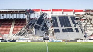 Deel van dak AZ-stadion ingestort, geen gewonden