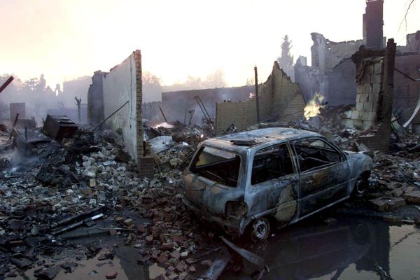 Op de foto de opgeblazen wijk Roombeek in Enschede in mei 2000.