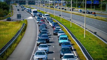 Meer files door einde vakantie en wegwerkzaamheden: 