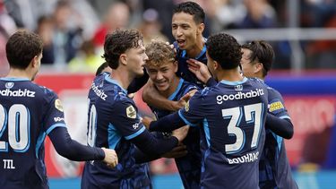 UTRECHT - (l-r) Paul Wanner van PSV Eindhoven, Sven Mijnans van PSV Eindhoven, Mauro Junior van PSV Eindhoven, vieren 1-4 tijdens de Nederlandse Eredivisie wedstrijd tussen FC Utrecht en PSV Eindhoven in stadion Galgenwaard op 30 augustus 2026 in Utrecht, Nederland. BART STOUTJESDIJK / ANP