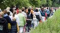 Man rijdt in op groep kinderen bij avondvierdaagse
