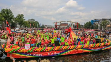16 sportbonden varen mee tijdens Pride, 'een unicum'