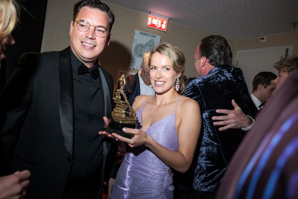 40-45 Niniane Everaert