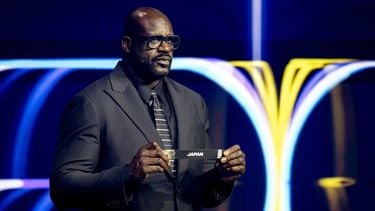 WASHINGTON - Shaquille O'Neal trekt Japan tijdens de loting voor het WK voetbal in 2026 in de Verenigde Staten. ANP KOEN VAN WEEL