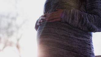 Mama gaat op date: 'Hij kickte op zwangere vrouwen'